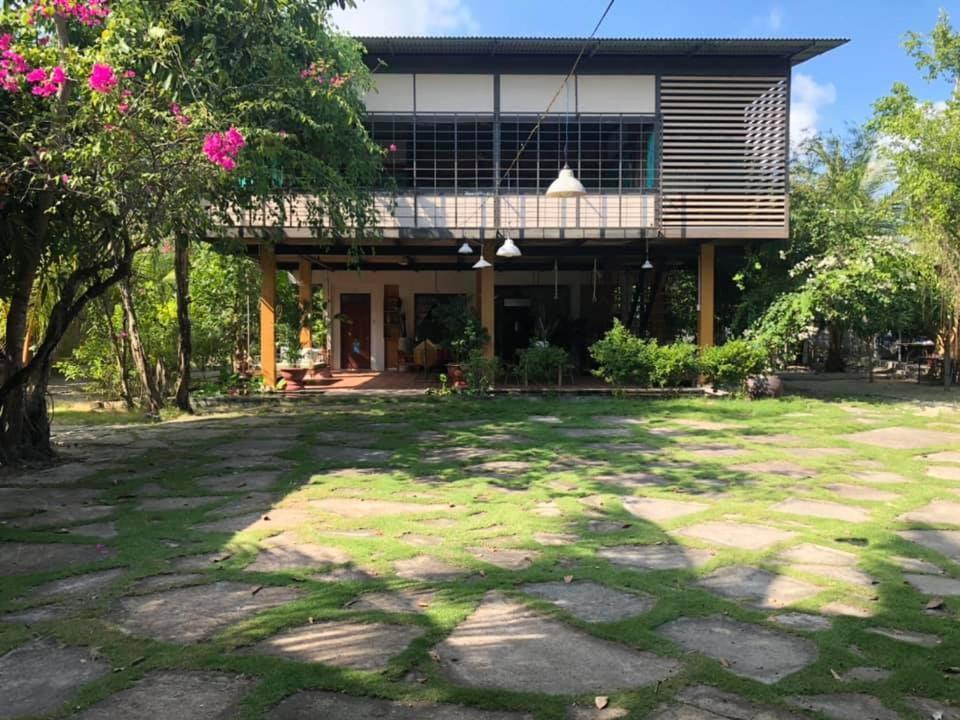 Lagi Farmstay Екстериор снимка