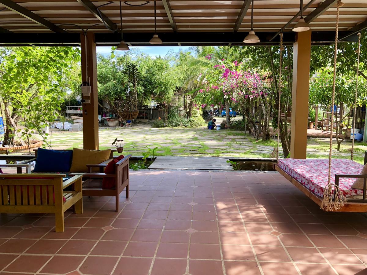 Lagi Farmstay Екстериор снимка