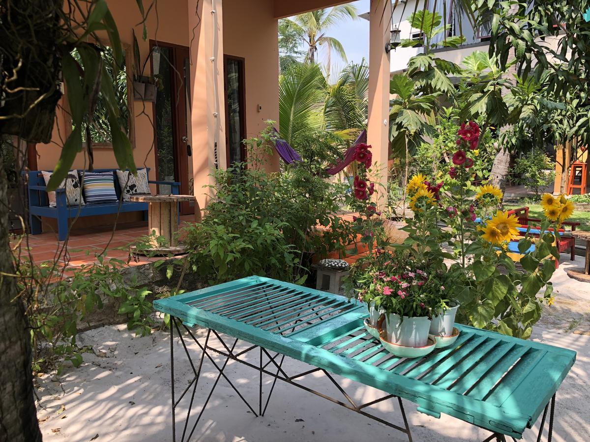 Lagi Farmstay Екстериор снимка